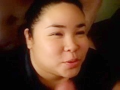 Chubby Asian sucks for a facial