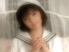 DAIMATSU Yuyu in sailor costume