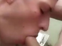Twink face fuck and facial
