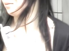 Asian girl got boob sharked while texting her boyfriend