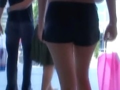 Gorgeous amateur teen ass in shorts