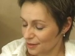 FRENCH MATURE 29 anal mom milf and younger man