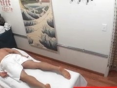 Asian masseuse cockriding and jerking