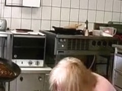 Granny in the Kitchen R20