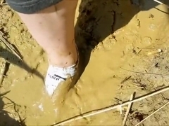 Muddy White Puma Socks
