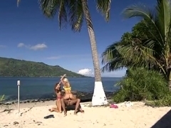 Two Girls fuck at Caribian Beach